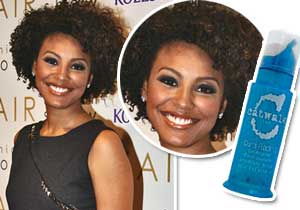 Arrume-se Comigo: Maquiagem de Carnaval à La Sheron Menezzes com MAC Cosmetics