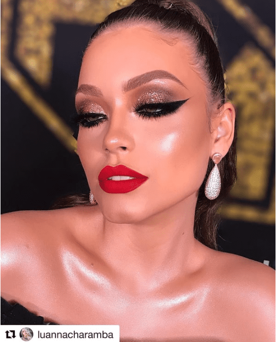 Tendências de Batom Rosa 2025-2026: Cores e Acabamentos em Alta