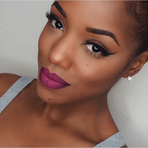 Maquiagem Monocromática Rosa: Dicas e Produtos Essenciais