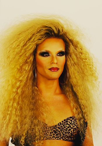 Resenha Completa: Batons Queen Fashion Bala vs. Líquido