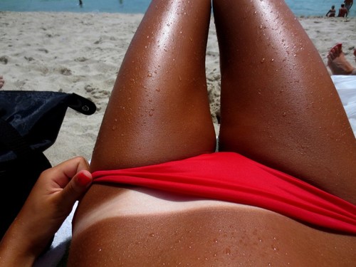 Bronzeamento Seguro: Produtos Essenciais e Cuidados Pós-Sol para Manter a Pele Saudável