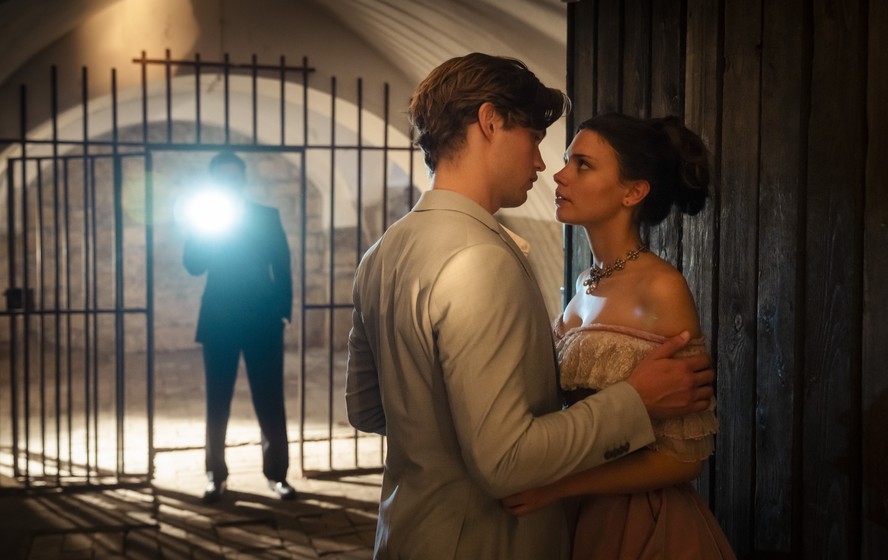 Top 5 Minisséries para Ver em Um Fim de Semana Chuvoso