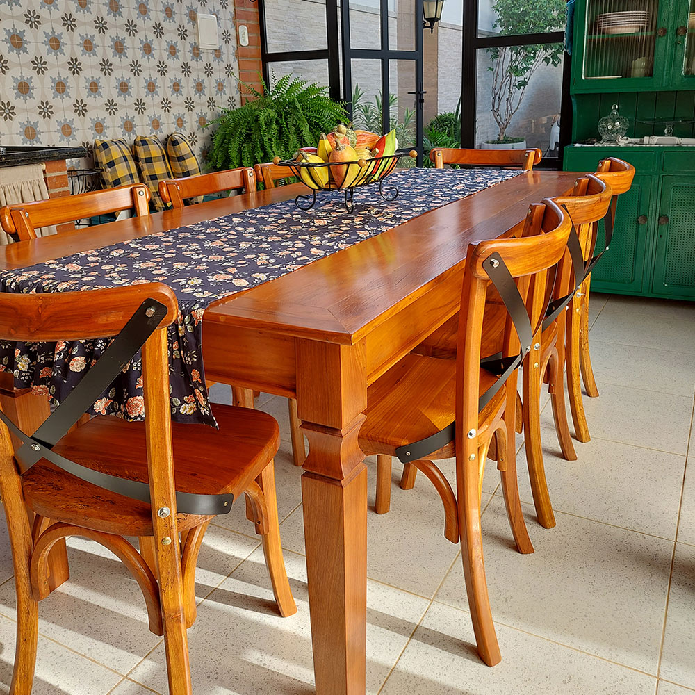 Mesa de madeira de demolição