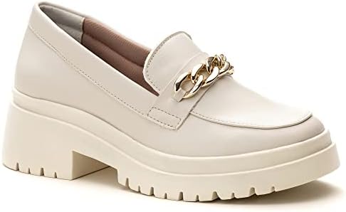 mocassim tratorado feminino com saia