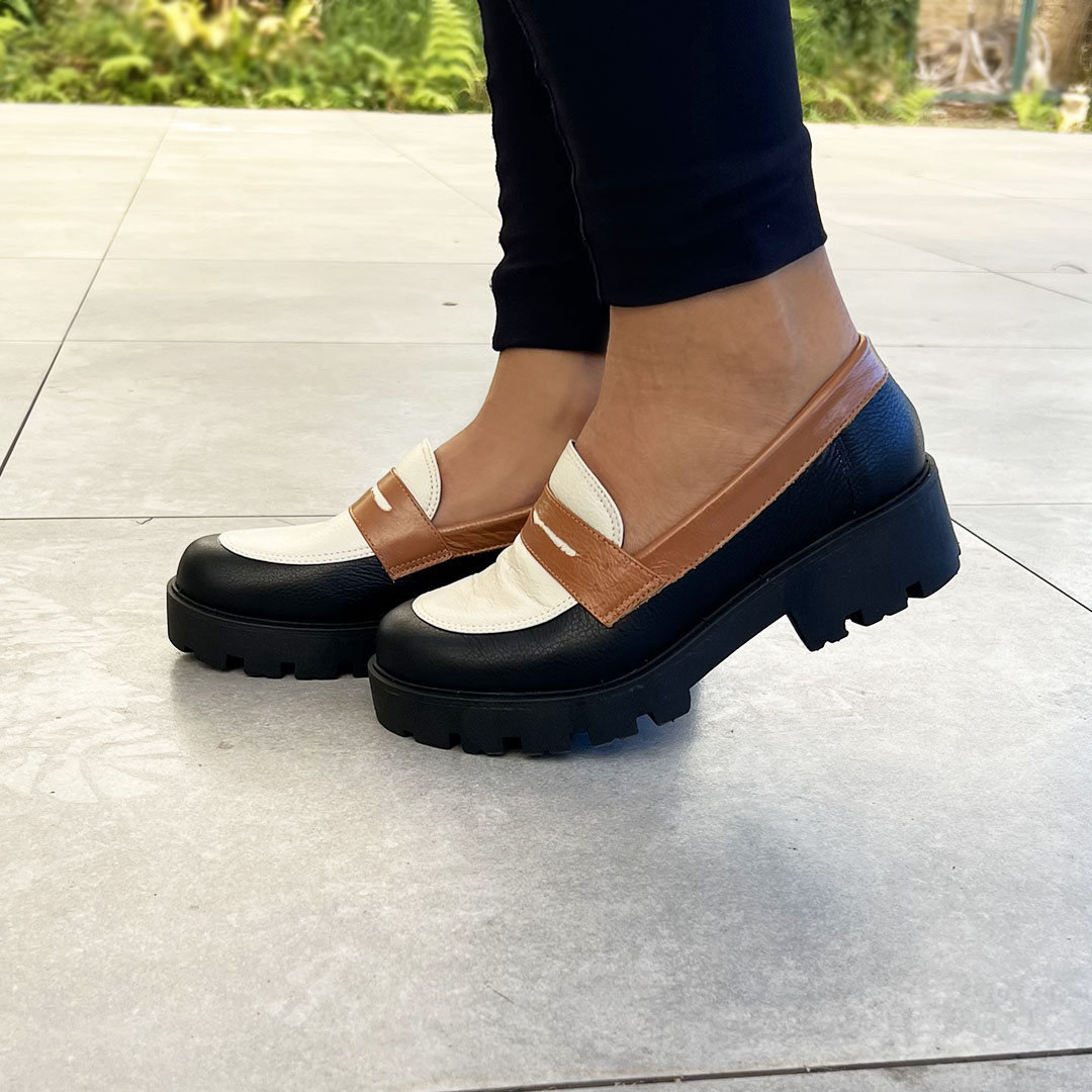 mocassim tratorado feminino sola grossa