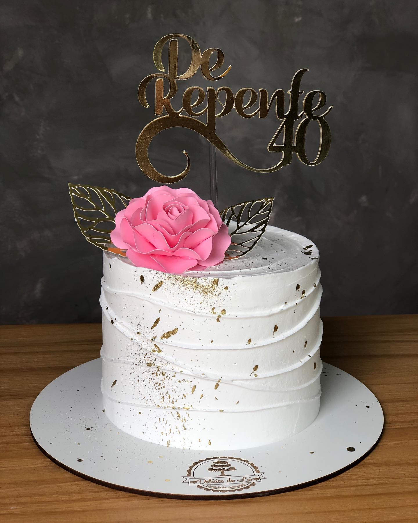 bolo feminino para 18 anos