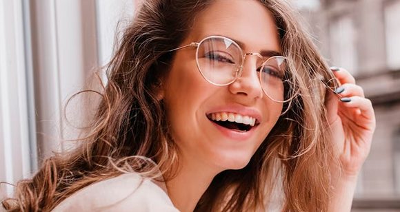 preço médio óculos de grau feminino