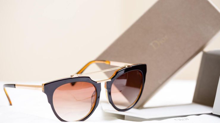 preço médio óculos de grau feminino