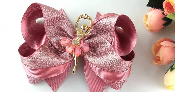 laço de cetim versus laço de veludo qual escolher