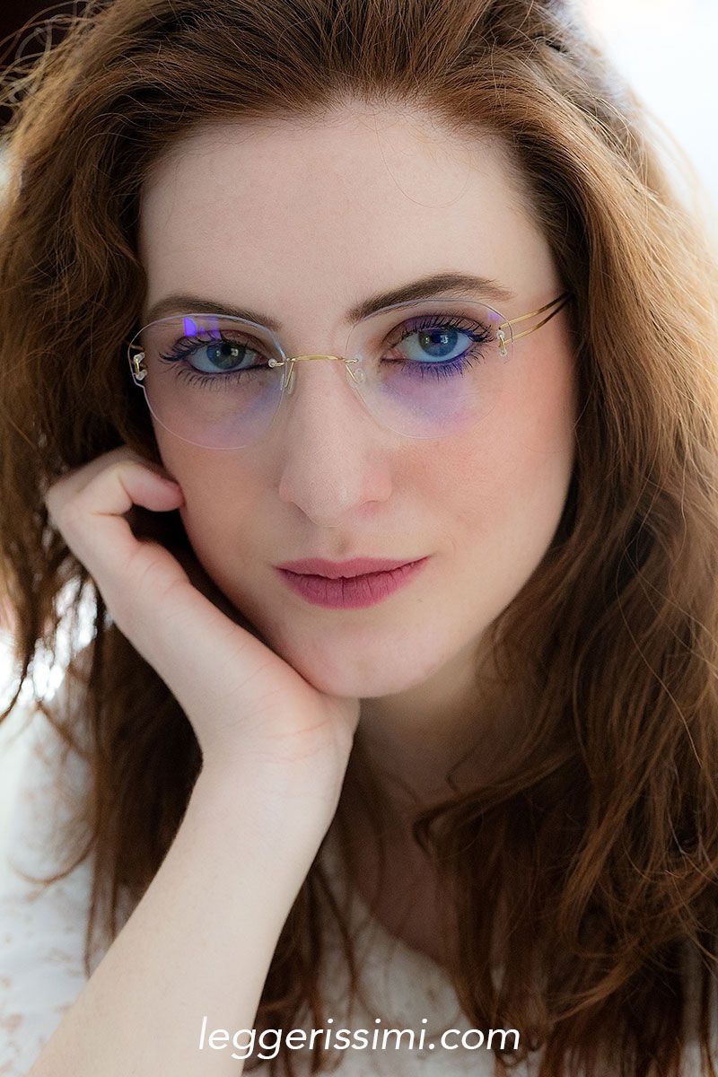 Visagismo e Óculos: Descubra a Cor Perfeita da Armação para o Seu Tom de Pele