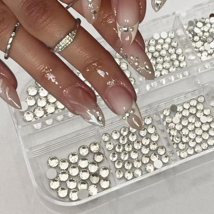 Guia Completo: Aplicação de Pedrarias em Unhas de Gel para Durabilidade Máxima