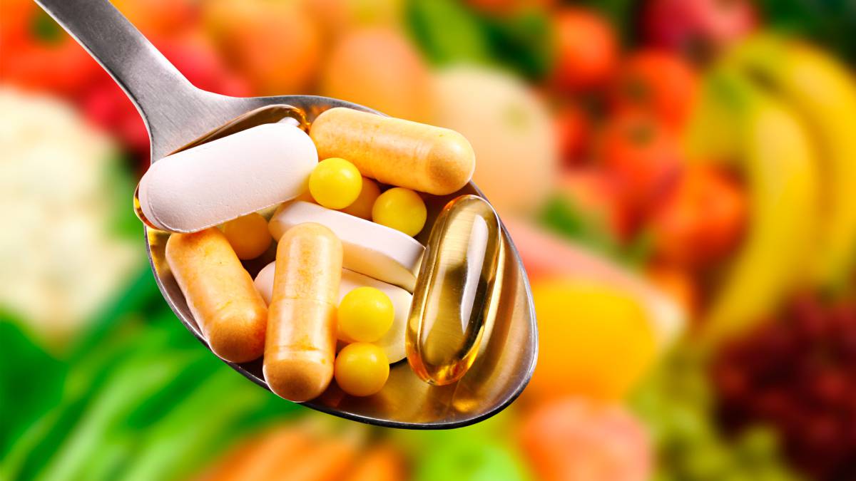 Análise de custo-benefício: Multivitamínicos nacionais vs. importados