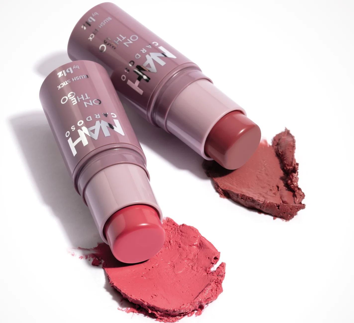 Beleza em Movimento: A História da Linha de Maquiagem Nah Cardoso com Beleza na Web e Quem Disse