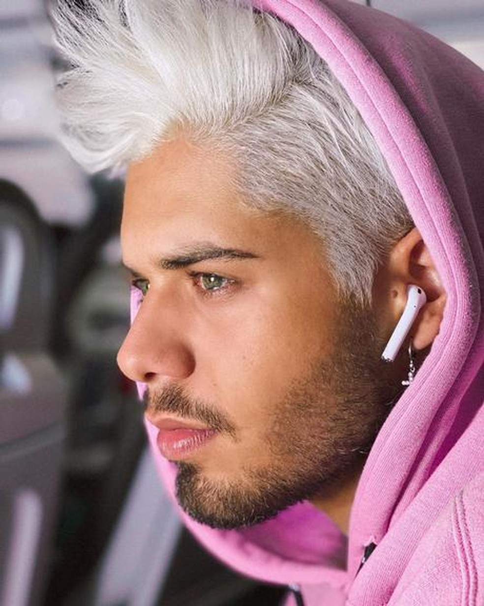 cabelo de jogador de futebol