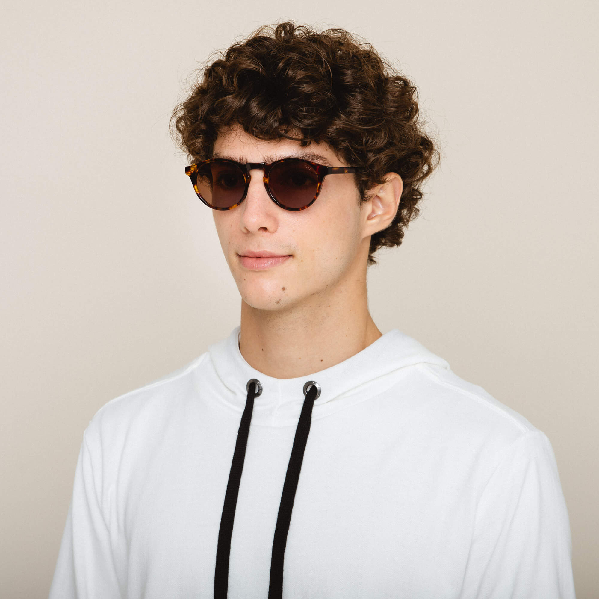 Guia Completo: Como Escolher Óculos de Performance com Protetor Nasal