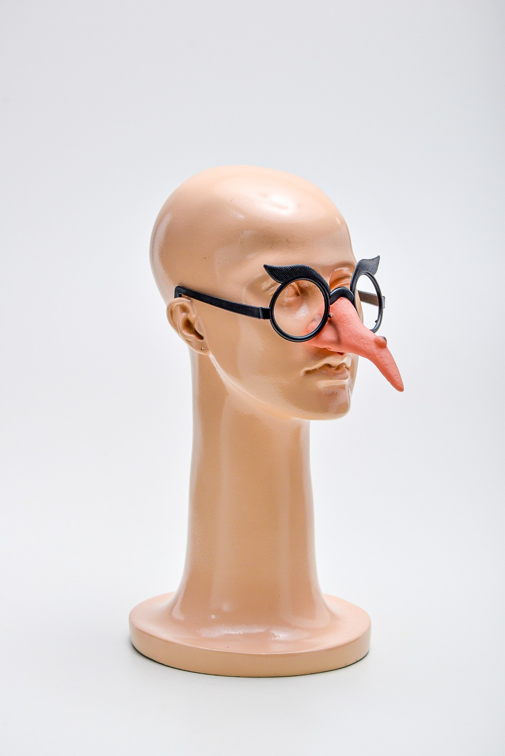 Óculos Escorregando? Conheça os Melhores Acessórios Antiderrapantes