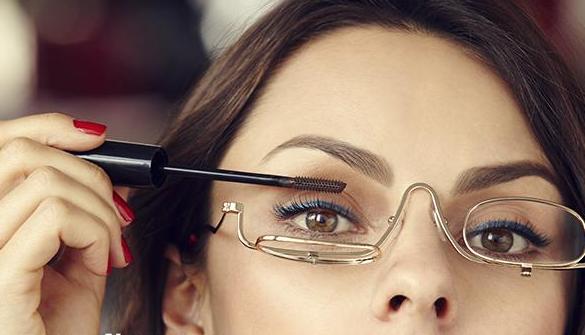 Guia completo de iluminação para maquiagem: Espelhos com LED e temperatura de cor