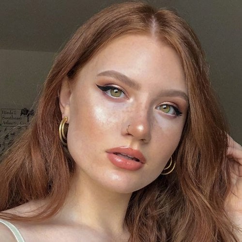 olho verde escuro natural