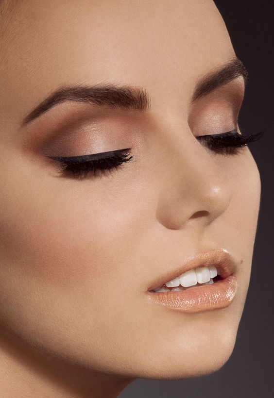 Smokey Eyes Perfeito: O Segredo do Esfumado Profissional