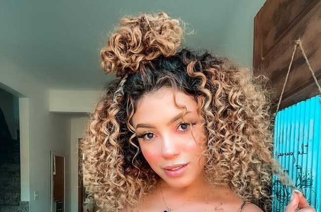 penteado cabelo solto meio preso