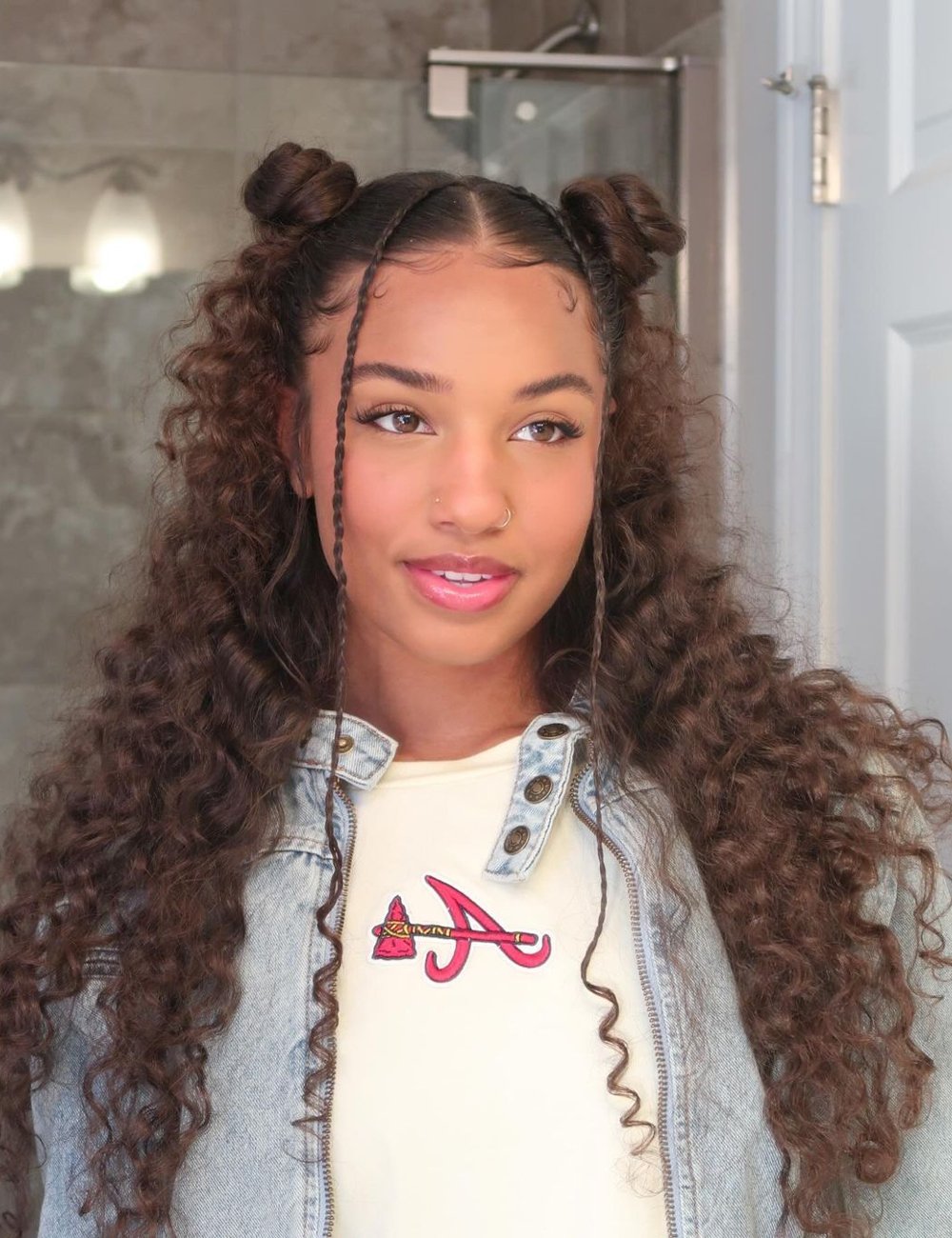 5 Acessórios Essenciais para Penteados Rápidos e Duradouros