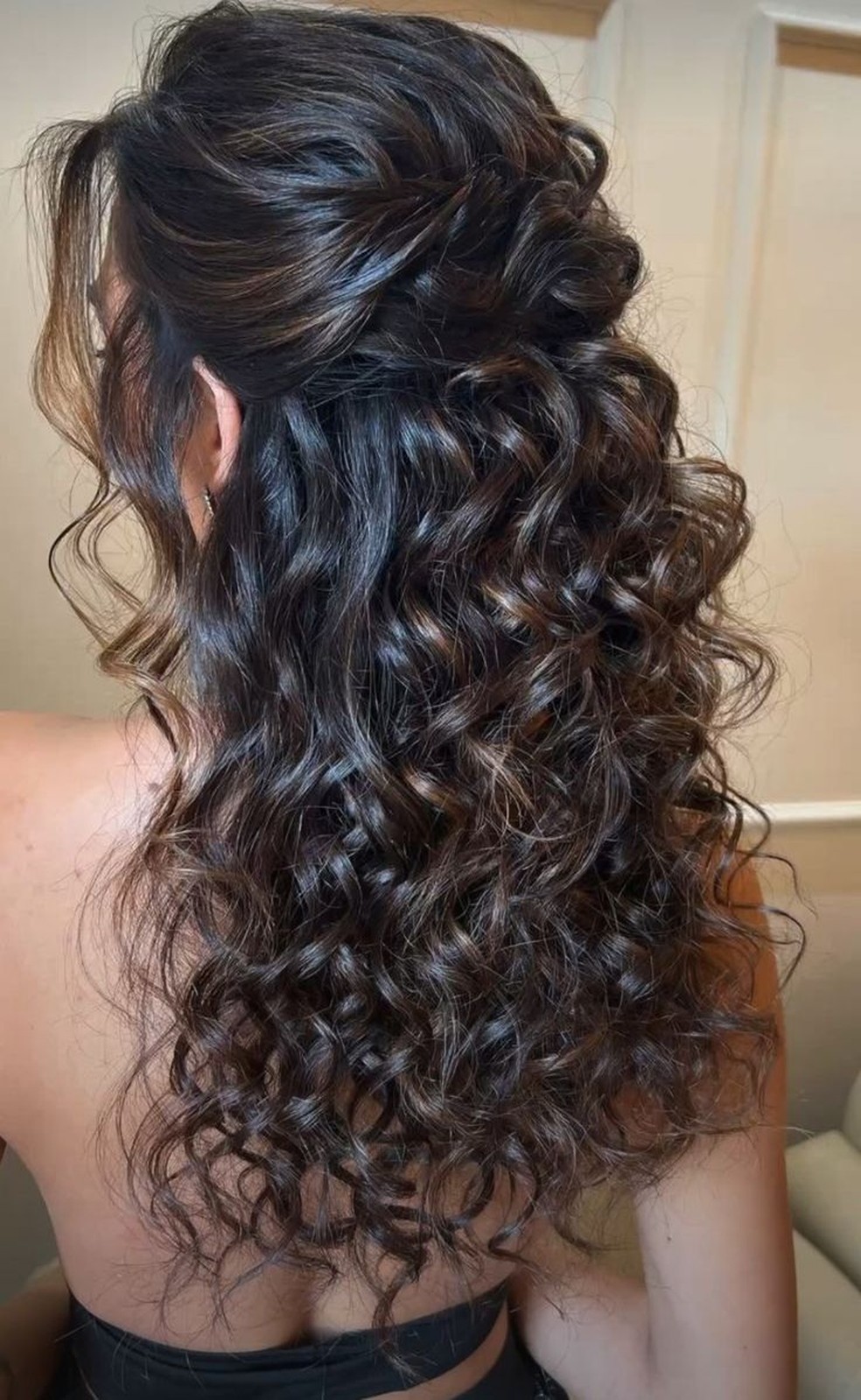 penteado madrinha casamento no campo