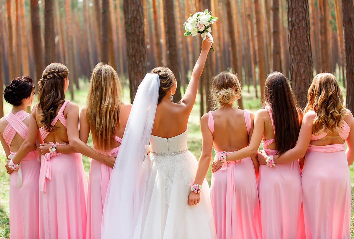 penteado para madrinha de casamento moderno