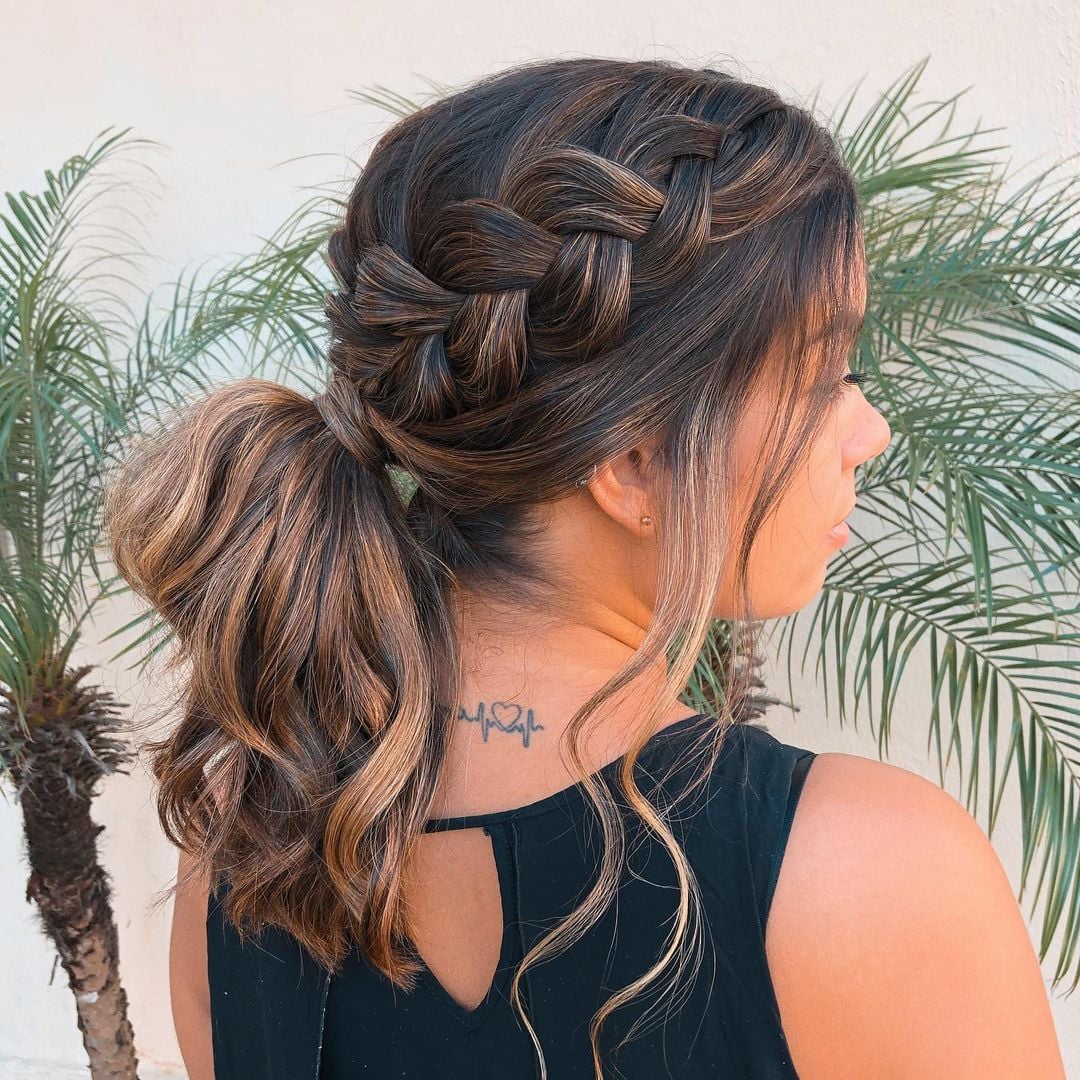penteado para madrinha de casamento na praia