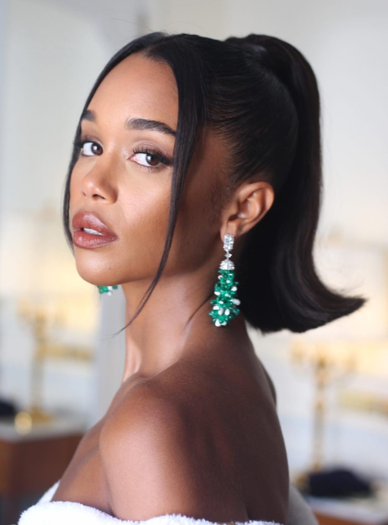 produtos baratos para fazer penteado de lado cabelo liso