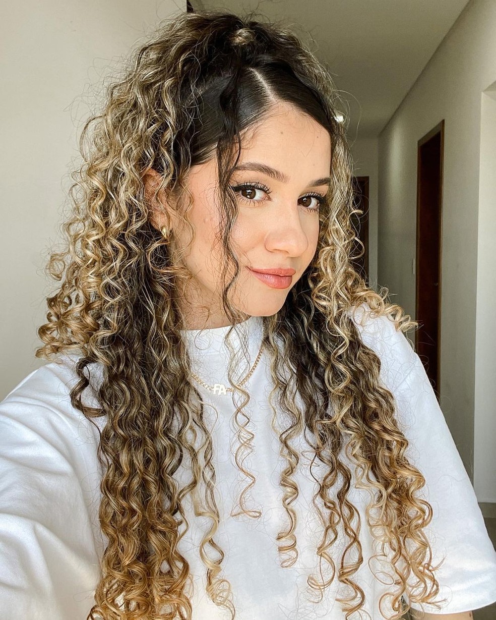 Guia Completo: Como Manter a Definição dos Cachos no Day After