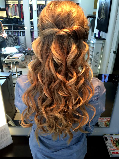 penteados simples cabelo solto para casamento