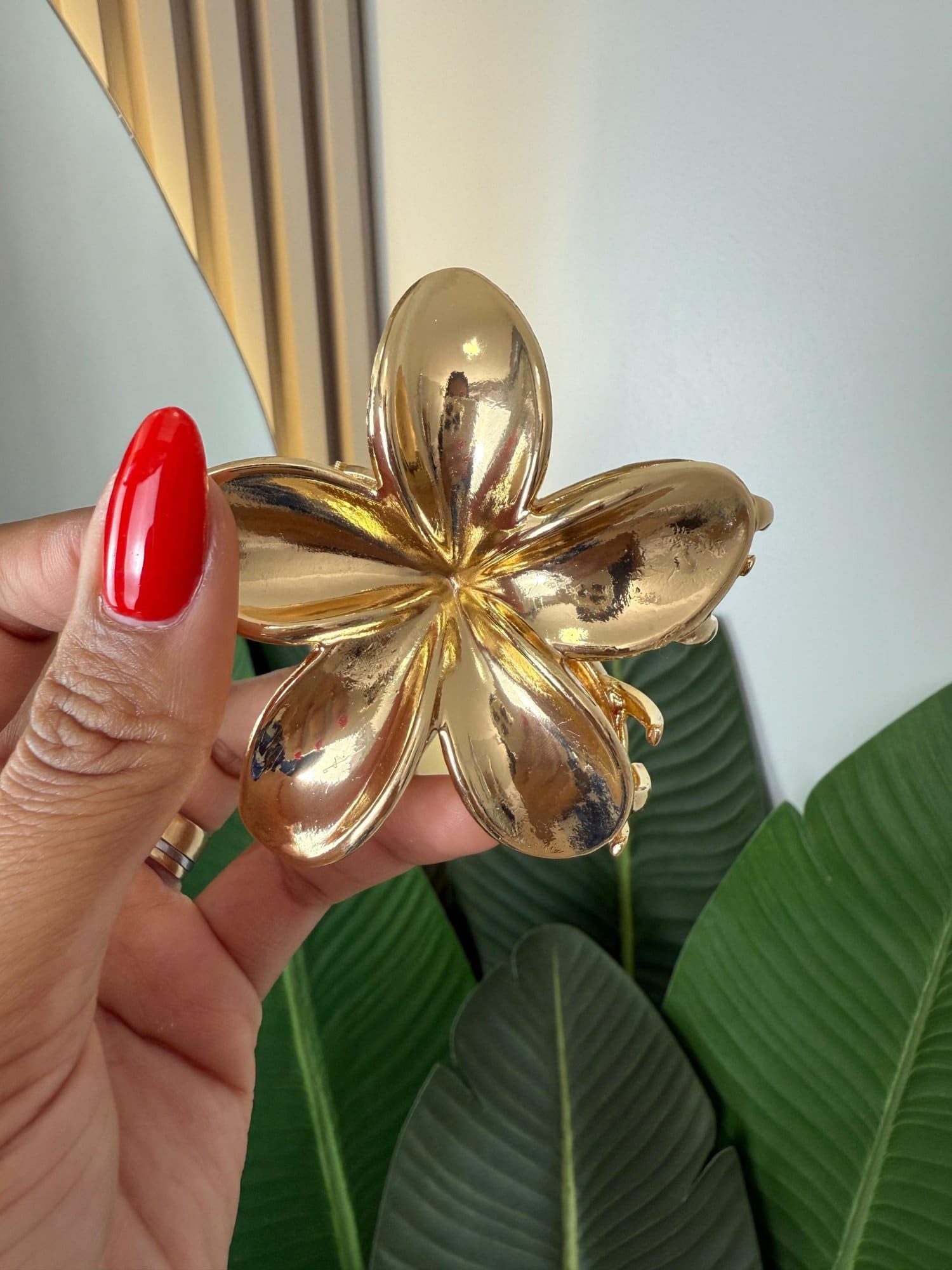 Presilha de orquídea para cabelo