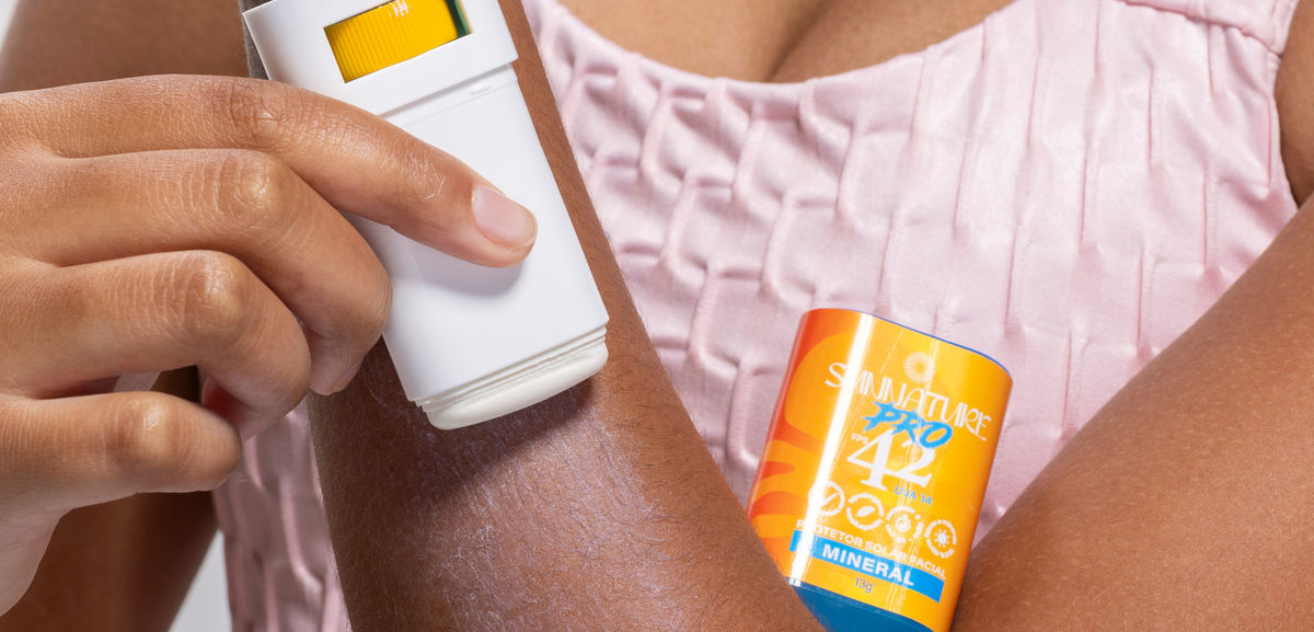 Os Melhores Protetores Solares para Peles Sensíveis e com Rosácea