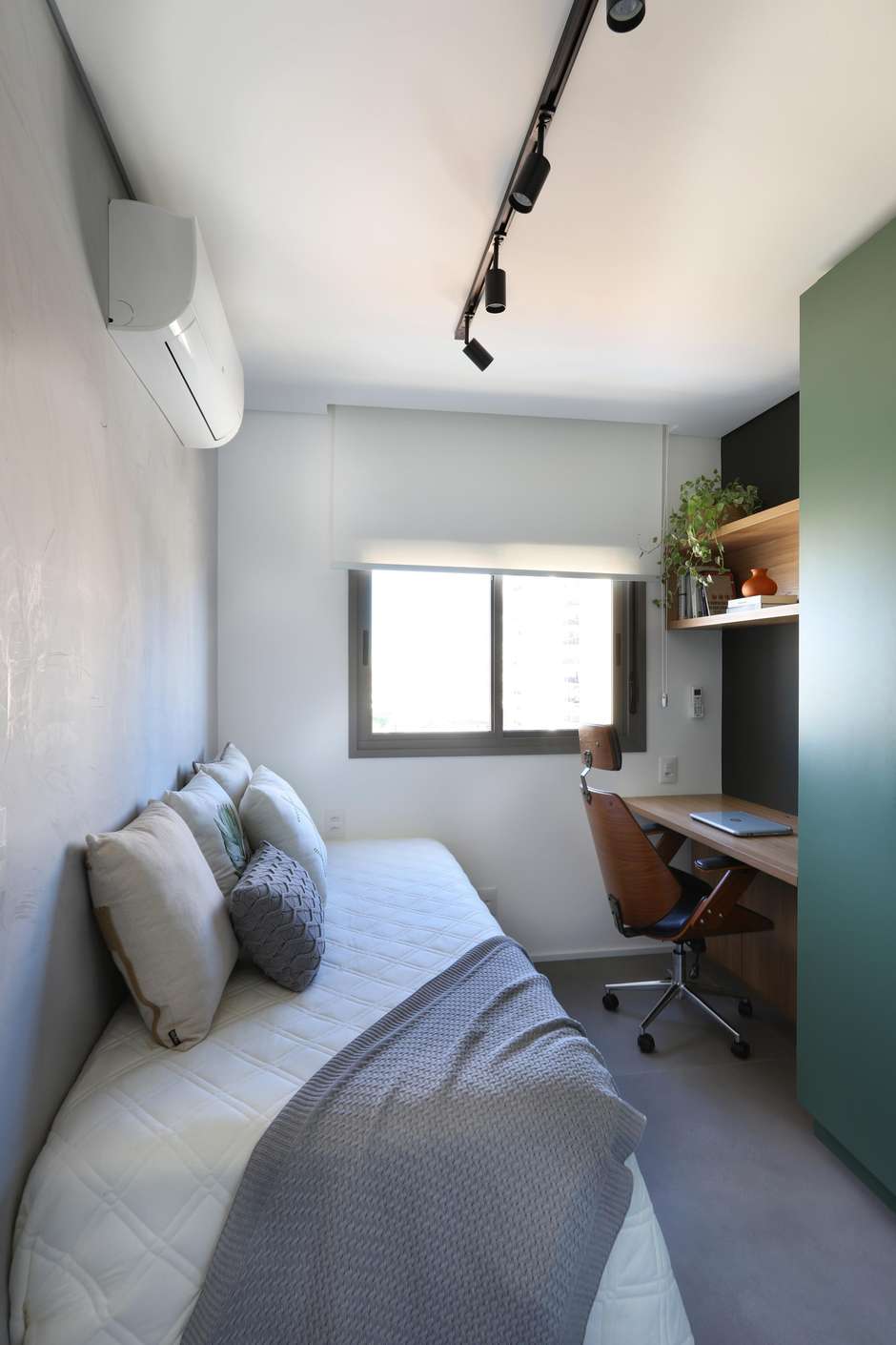 Quarto E Sala Juntos