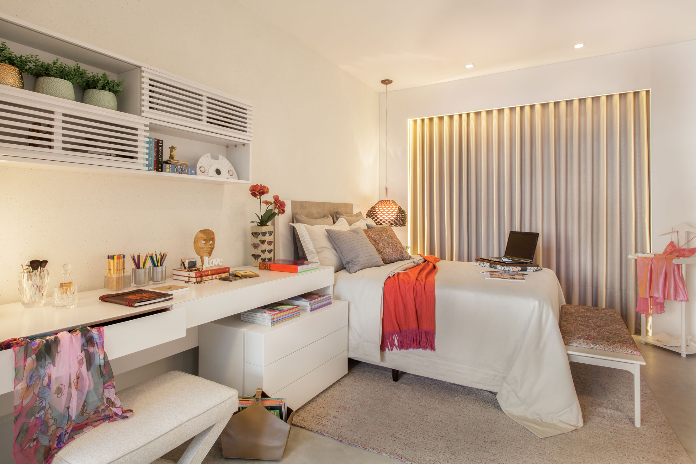 quarto feminino adolescente