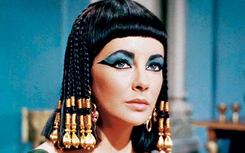 Quem Inventou A Maquiagem