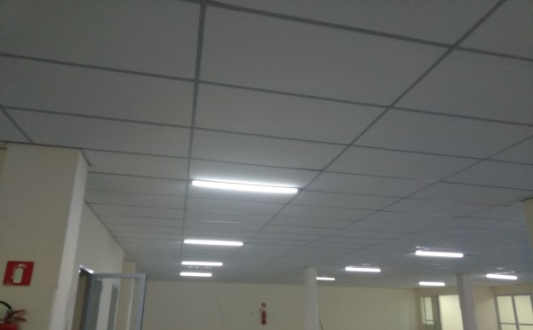 rebaixamento de teto com isopor