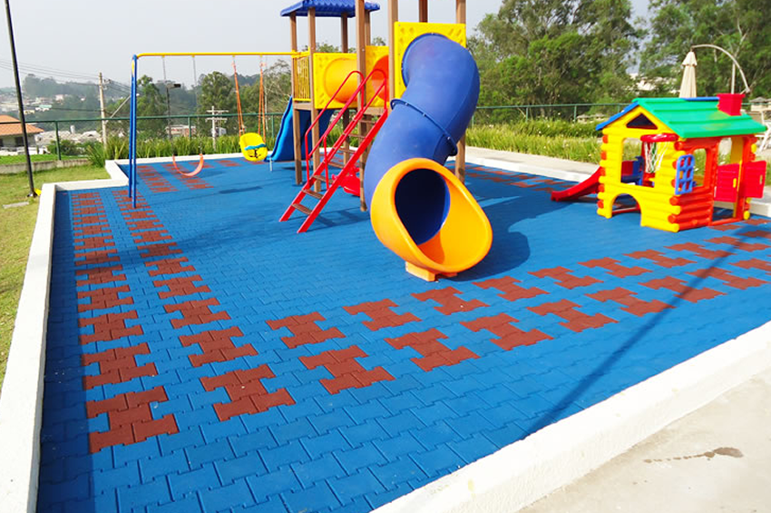 erros comuns reforma playground condomínio evitar