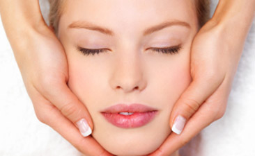 Compressas e Respiração: Hábitos Simples para um Rosto Mais Leve