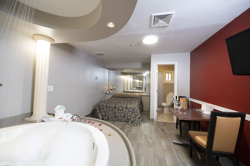 Pernoite ou Diária? Entenda os Períodos de Reserva em Motéis