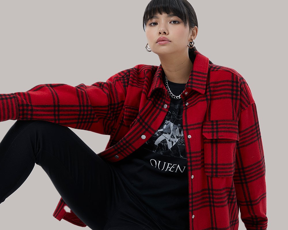 Como montar um look grunge autêntico dos anos 90