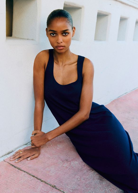 Cores e Estampas Icônicas dos Anos 60: Um Mergulho na Psicodelia