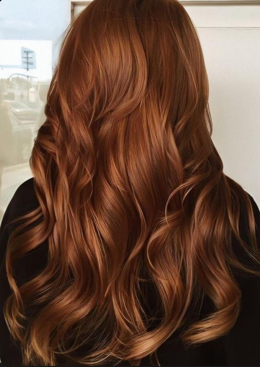 Ruivo Acobreado vs. Ruivo Avermelhado Escuro: Qual o Melhor para o seu Tom de Pele?