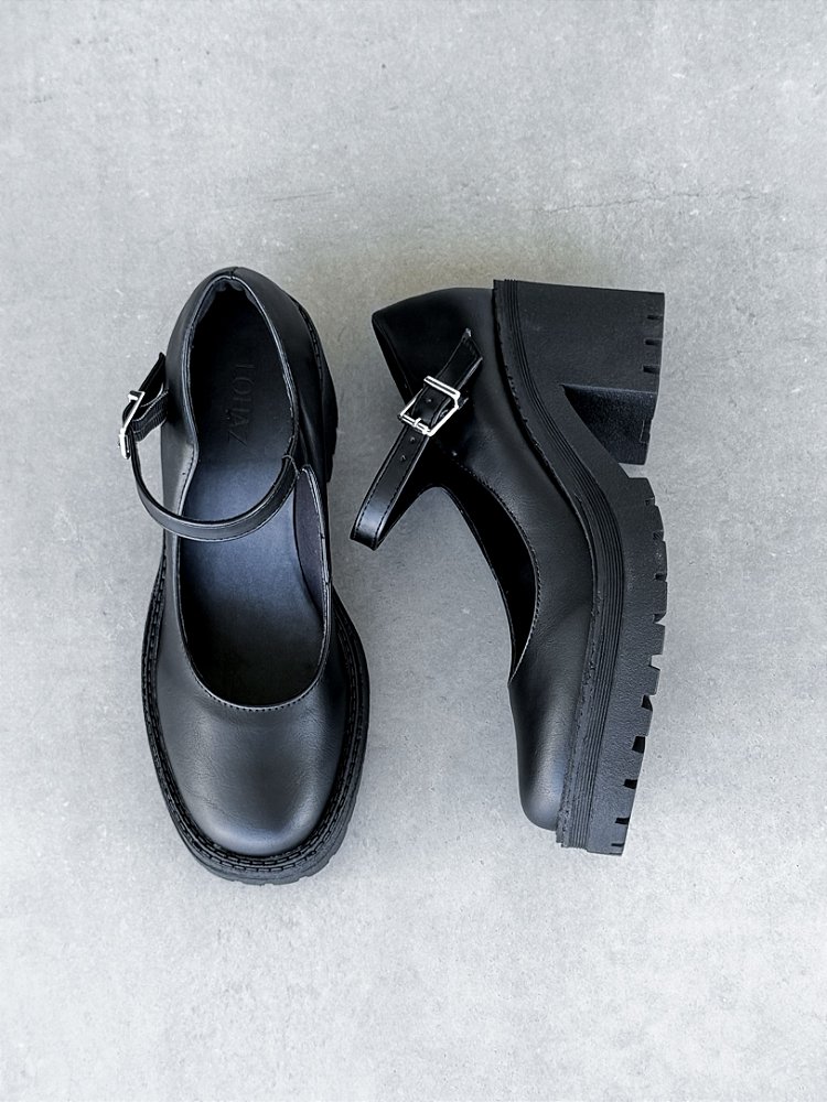 Sapato Mary Jane de camurça