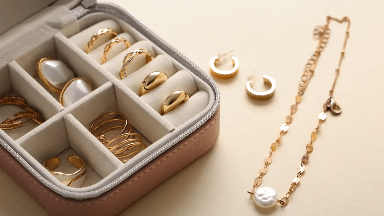 erros comuns ao cuidar de semijoias banhadas a ouro