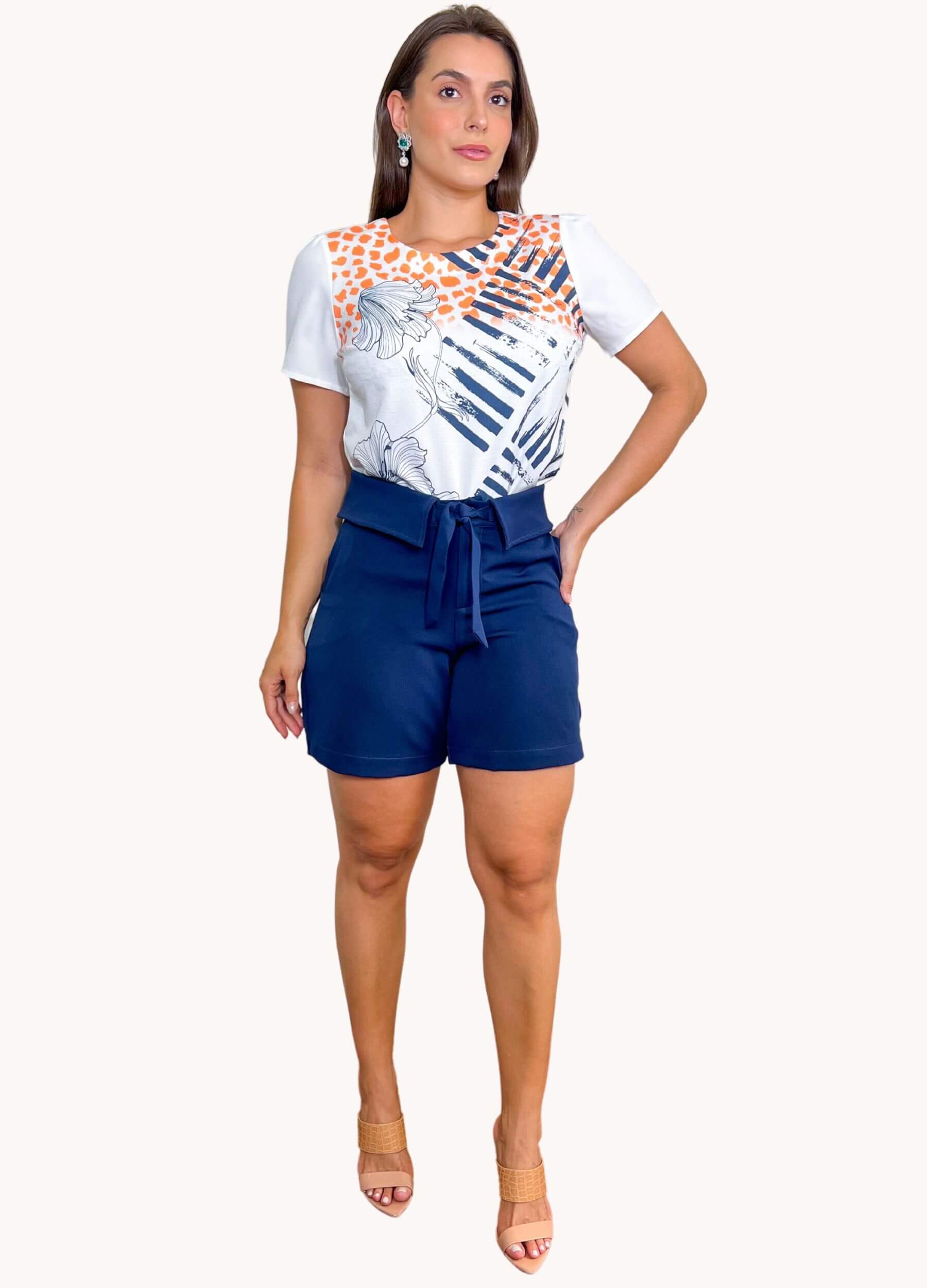 short feminino de linho