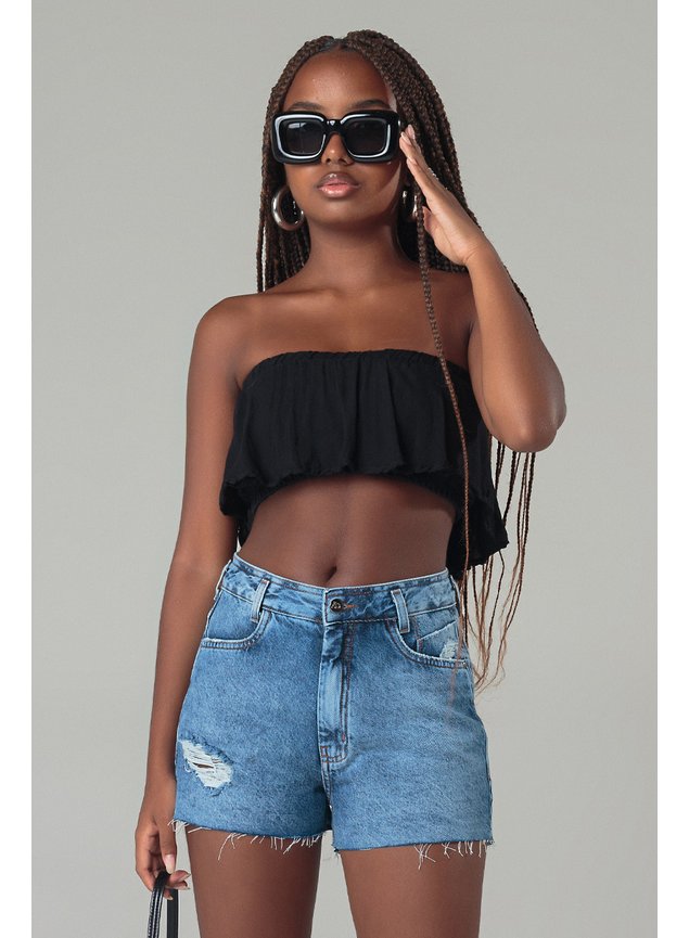 short feminino de couro