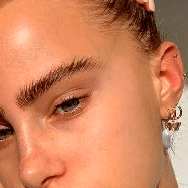 Henna vs. Coloração: Qual a Melhor Opção para Preencher Suas Sobrancelhas?