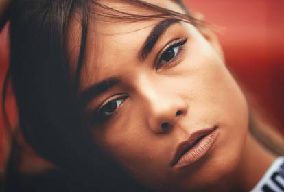 Preenchimento Natural de Sobrancelhas: Lápis e Técnicas para Disfarçar Falhas