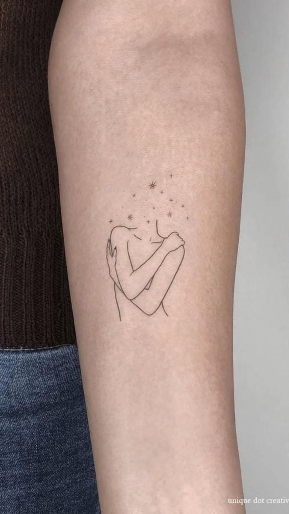 tatuagem de flor de lótus no antebraço feminino significado